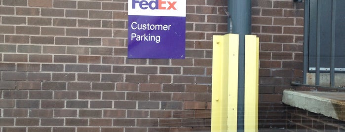 FedEx Ship Center is one of My everyday Life.