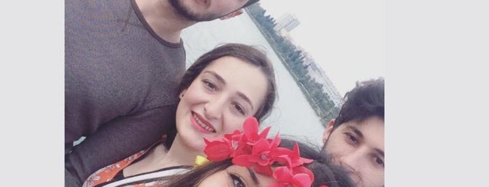 7. Uluslararası Portakal Çiçeği Karnavalı is one of Nalan : понравившиеся места.