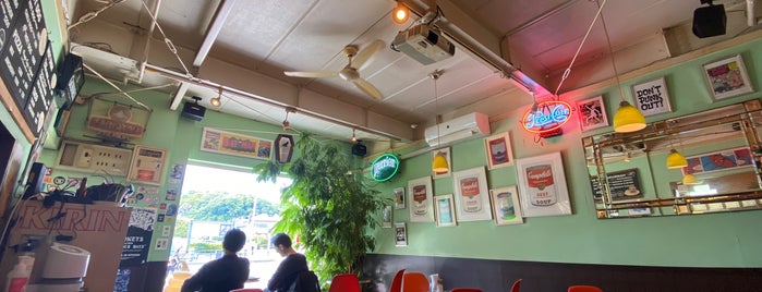 ブギーカフェ is one of THE YOKOHAMA.