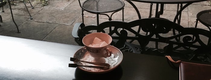 カフェ・ル・マシャオン is one of 【東海・北陸】日本紅茶協会認定 全国おいしい紅茶の店.