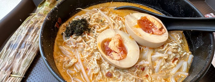 328 Katong Laksa is one of Singapore Restaurants.