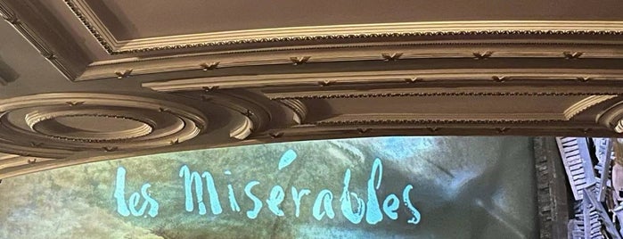 Les Miserables Show is one of Londres.