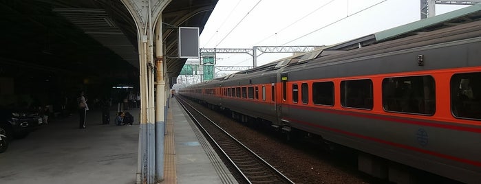 TRA 台南駅 is one of [todo] 台南&高雄.