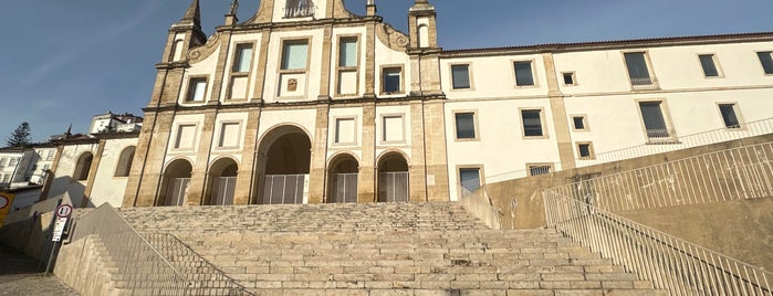 Centro de Convenções e Convento de S. Francisco is one of Portugual - Coimbra.