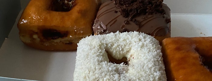 The Box Donut is one of Hello tourists!.
