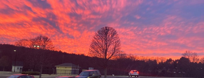 The Shoppes at Farmington Valley is one of Fun things to do in Connecticut.