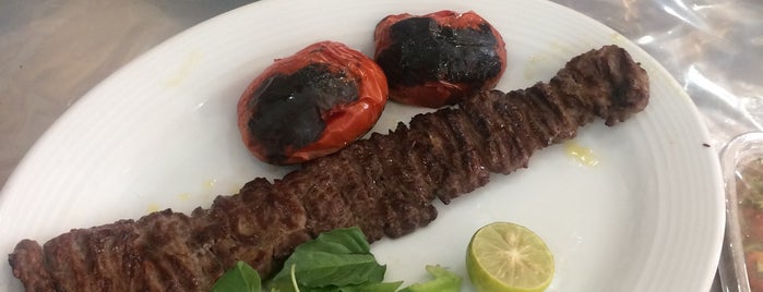 Majles Afrouz Restaurant | رستوران مجلس افروز is one of Semnan.