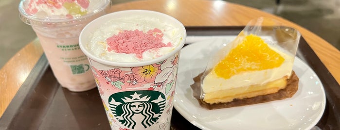 Starbucks is one of 電源 コンセント スポット.