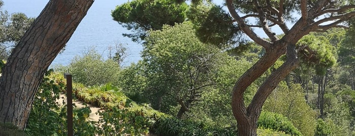 Jardins del Cap Roig is one of jordiさんのお気に入りスポット.