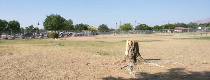 Fort Bliss Dog Park is one of FAVES.