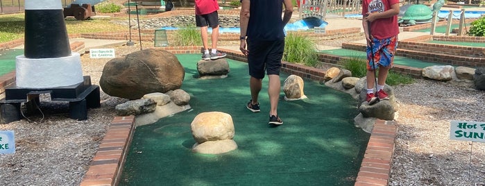 Whale's Tale is one of Mini Golf.