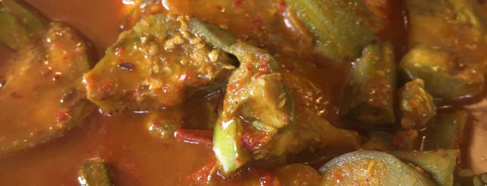 Samy's Curry is one of Micheenli Guide: Fish head curry trail, Singapore.