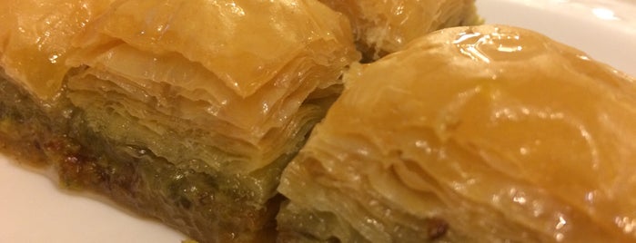 Baklavacı Hacıbaba is one of Aydınさんのお気に入りスポット.