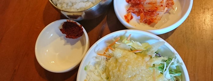 韓国家庭料理 ノルブネ 麹町店 is one of 麹町から徒歩往復一時間以内で昼飯.