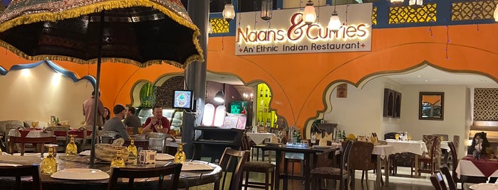 Naans & Curries is one of Buenos Bares y Rest..