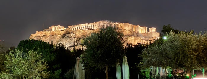 Καφενείον Ακροπόλεως is one of Meze.