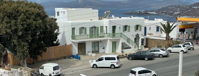 Central Cafe is one of Mykonos.