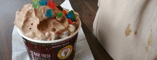 Marble Slab Creamery is one of Sugarland Top Food Places.