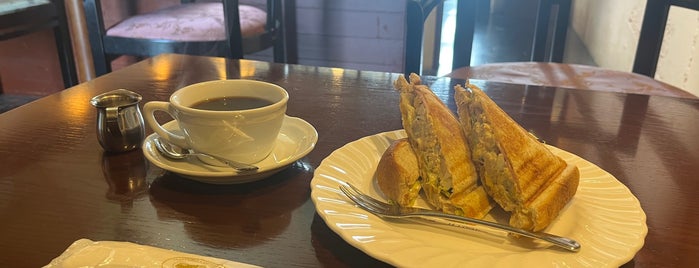サッポロ珈琲館 月寒店 is one of Cafe 北海道.