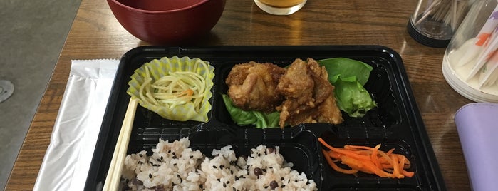 炊き込みご飯と野菜の店 炊 is one of 01_小川町/神保町/駿河台/淡路町/錦町 ランチ.