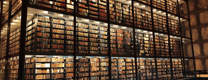 Beinecke Rare Book and Manuscript Library is one of Tempat yang Disukai nova.