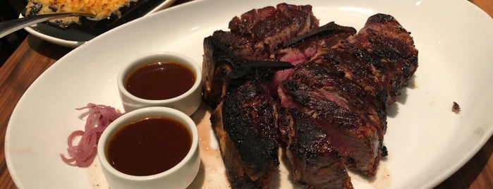 STK Steakhouse Midtown NYC is one of novaさんのお気に入りスポット.