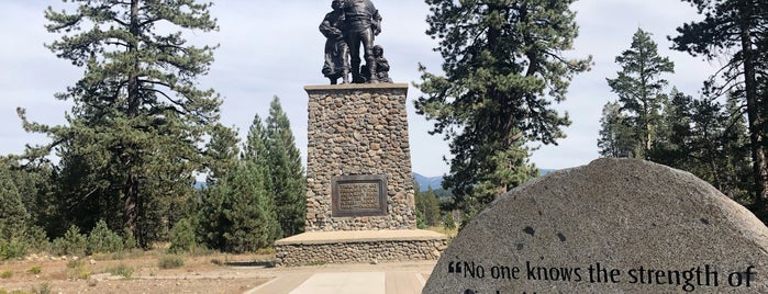 Pioneer Monument is one of Lugares favoritos de Jerry.