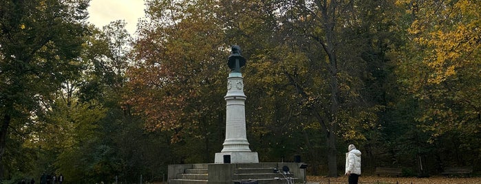 Denkmal Friedrich der Große is one of B Outdoor.