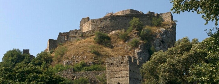 Devín Castle is one of Anti-crisis Eurotrip.