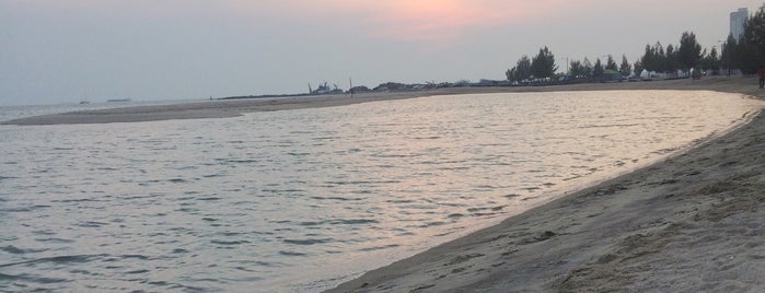 Pantai Klebang is one of Tempat Menarik di Melaka.
