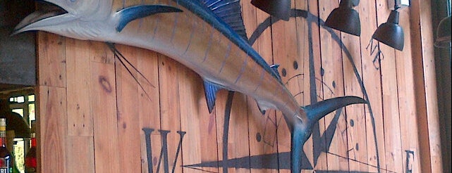Fish & Co is one of Lugares favoritos de Ibu Widi.