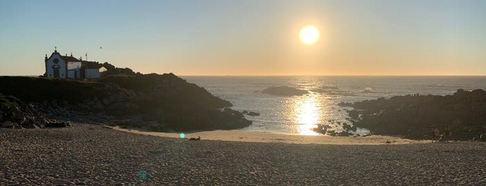 Praia Azul is one of PORTO.