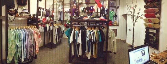 PGRM Shop is one of Крамнички streetwear одягу.