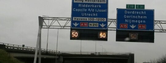A15 (20, Rotterdam-IJsselmonde) is one of Ritje snelweg.