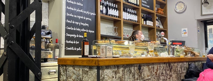 Casa Juanico is one of tapeo.