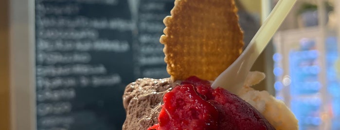 Gelateria Pisacane is one of √ Best Ice-cream & Desserts in Genova.