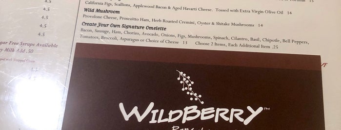 Wildberry Pancakes & Cafe is one of Chacago.