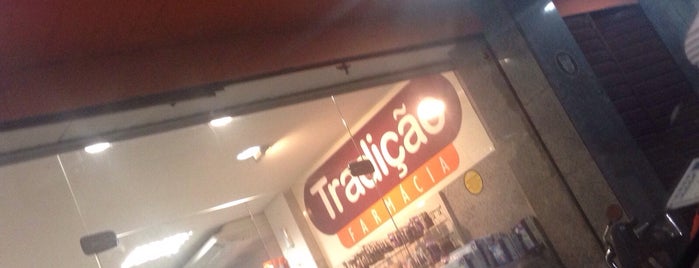 Farmacia Tradicao is one of Tempat yang Disukai Talitha.