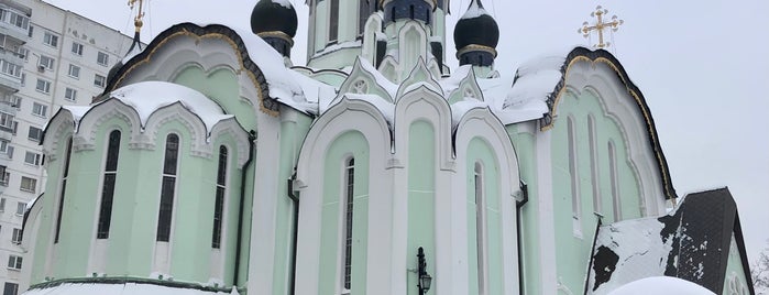 Храм Воскресения Христова в Сокольниках is one of Храмы Москвы.