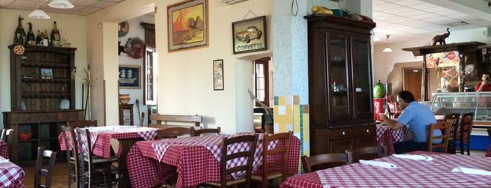 Pizzeria Salernitana is one of Favorite Food.