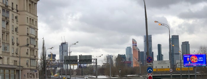 Звенигородское шоссе is one of Le❌❌us 🏆 Corleone'nin Beğendiği Mekanlar.
