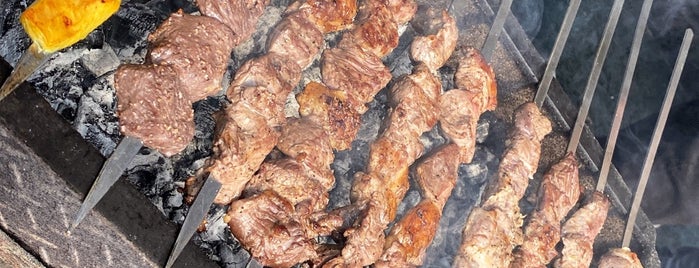 Sadri Kebab place | كباب سراى صدرى is one of رستورانهای رشت و حومه.