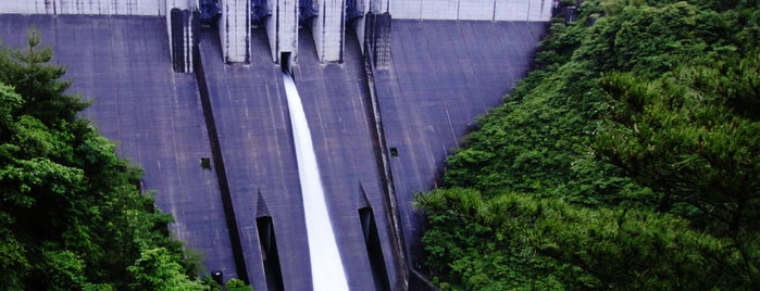 Tomisato Dam is one of ダムカードを配布しているダム（西日本編）.