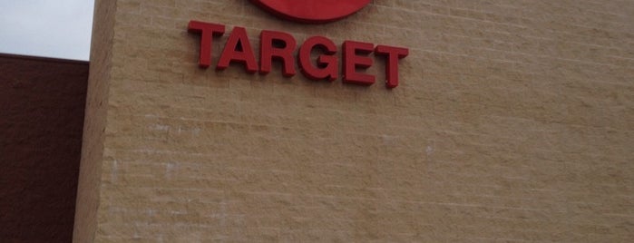 Target is one of Tempat yang Disukai Olivia.