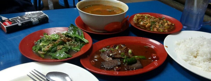 Emida Foodcourt is one of @Cameron Highlands, Pahang.