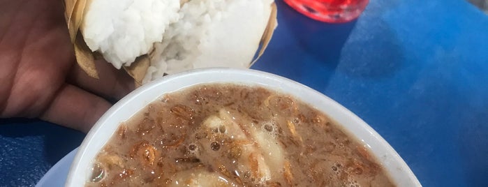 Coto Makassar Daeng Muchtar is one of Kuliner Wajib @Surabaya.