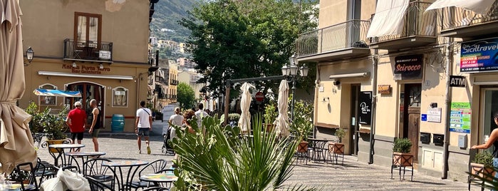 Piazza Garibaldi is one of Sicile 🇮🇹.