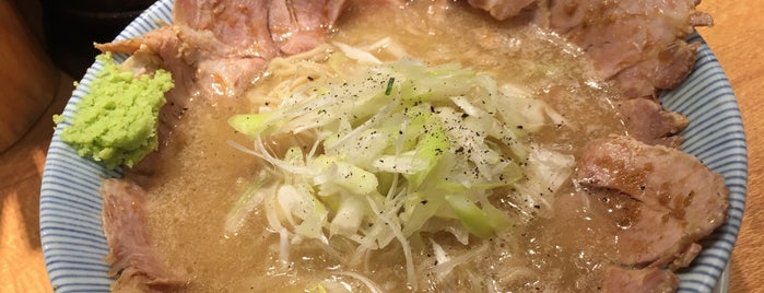 四代目ねかし 魚介とんこつ肉そば is one of ラーメン馬鹿.