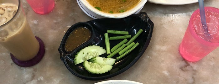 Teraju Tomyam is one of Johor bharu.