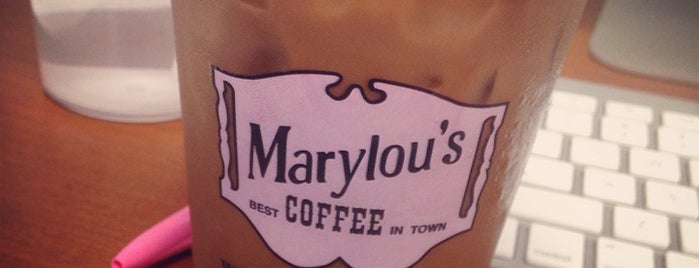 Marylou's is one of Lieux qui ont plu à Holly.